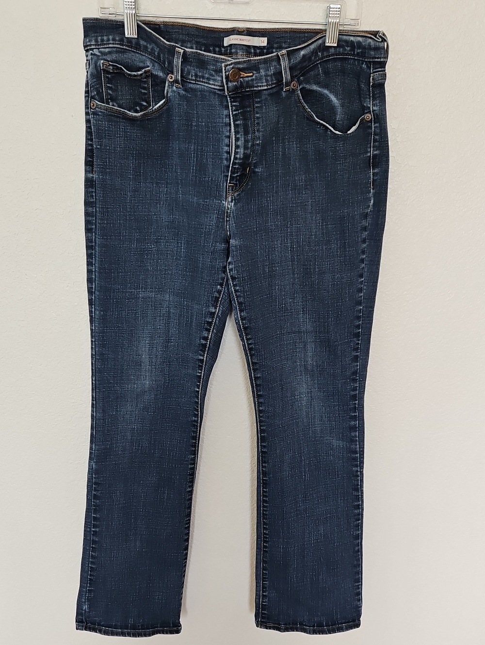 Womens Classic Bootcut Levis ~ Size 14